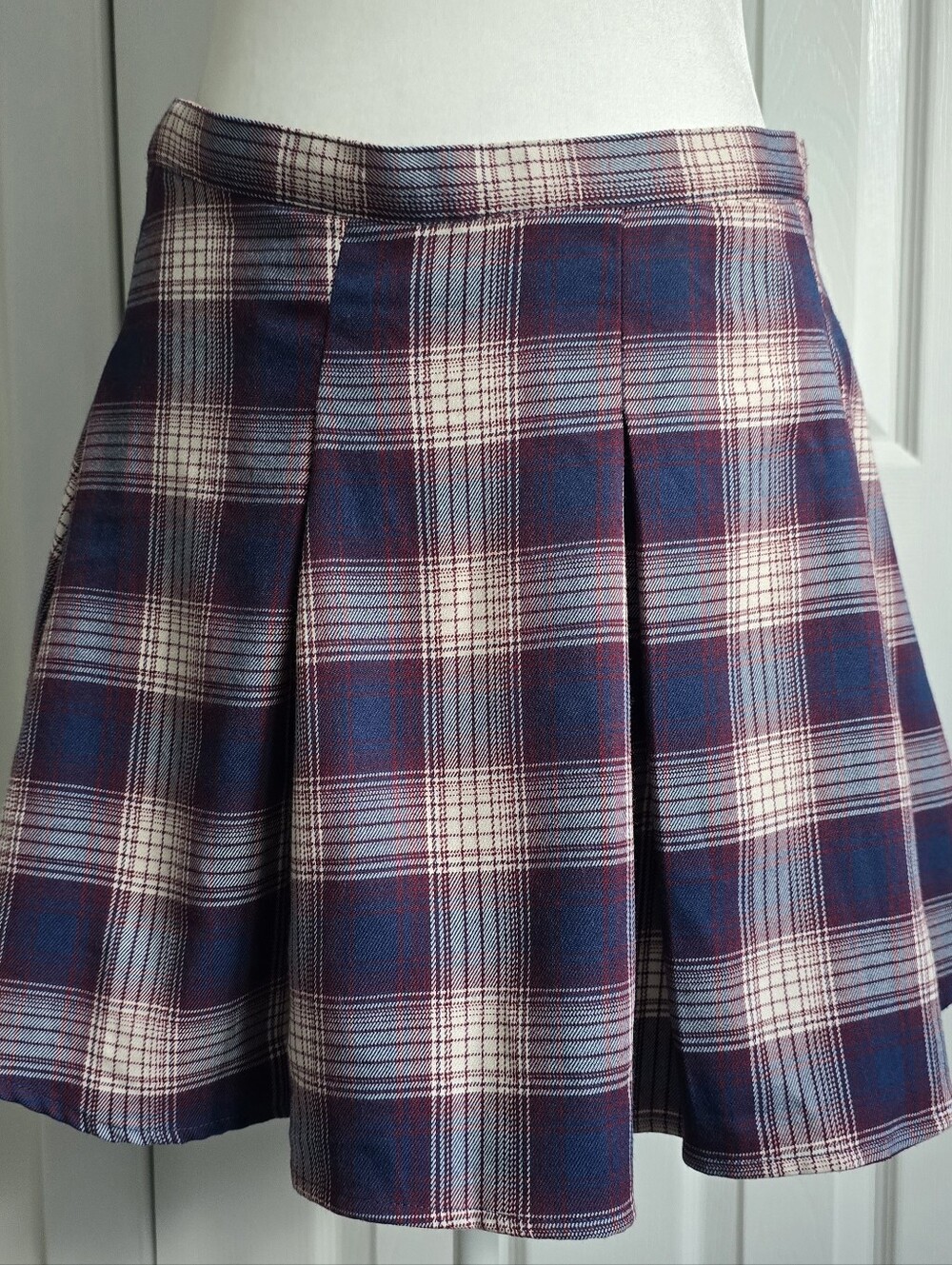 SO Navy, Cream & Burgundy Plaid Pleated Mini Skirt, Size 9
